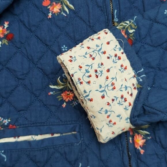 Disney Princess Belle Quilted Jacket - Picture 7 of 7